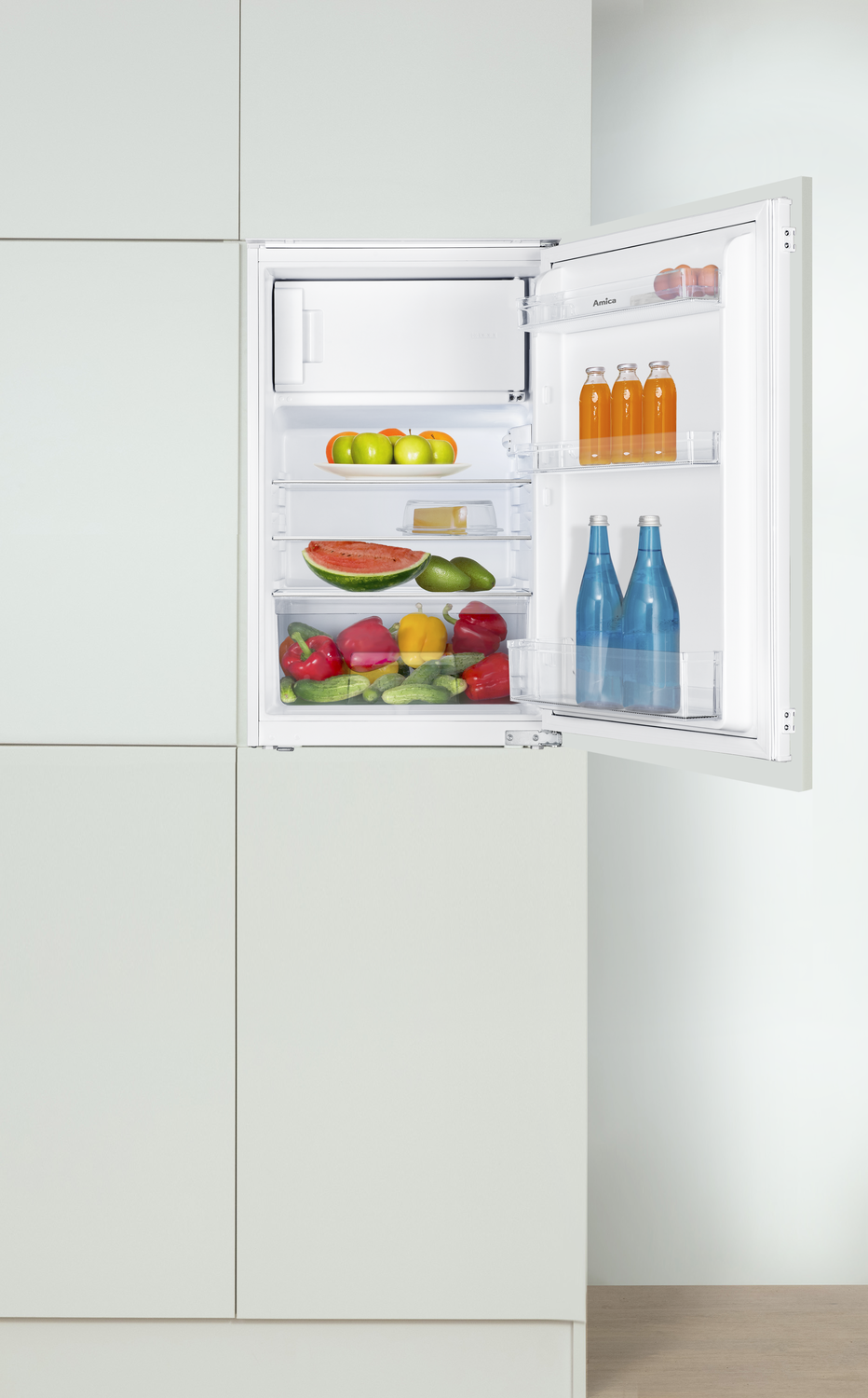 Kühlschrank mit Gefrierfach, 880 mm Nische, Schlepptür-Technik Kühlschrank mit Gefrierfach, 880 mm Nische, Schlepptür-Technik