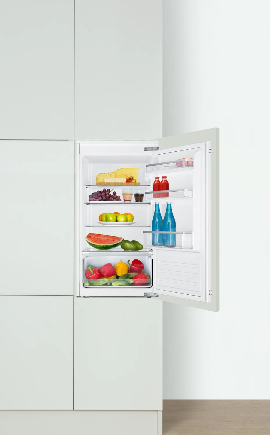 Vollraum-Kühlschrank, 1020 mm Nische, Schlepptür-Technik Vollraum-Kühlschrank, 1020 mm Nische, Schlepptür-Technik