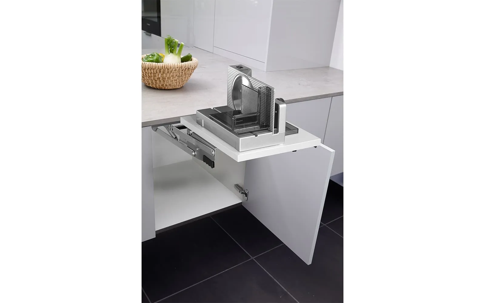 Ritter Allesschneider E 118, silbermetallic, Zuführung links