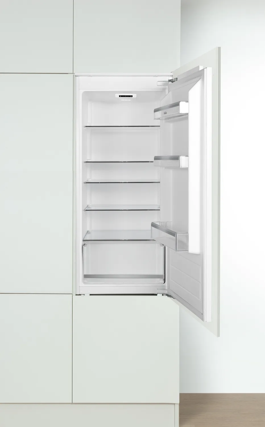 Vollraum-Kühlschrank, 1221 mm Nische, Festtür-Technik Vollraum-Kühlschrank, 1221 mm Nische, Festtür-Technik