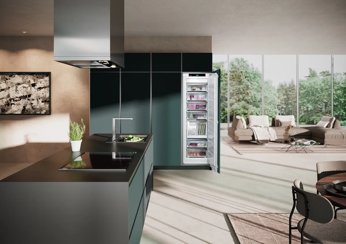 SIFNAd 5188-22, Integrierbarer Gefrierschrank mit IceTower und AutoDoor SIFNAd 5188-22, Integrierbarer Gefrierschrank mit IceTower und AutoDoor