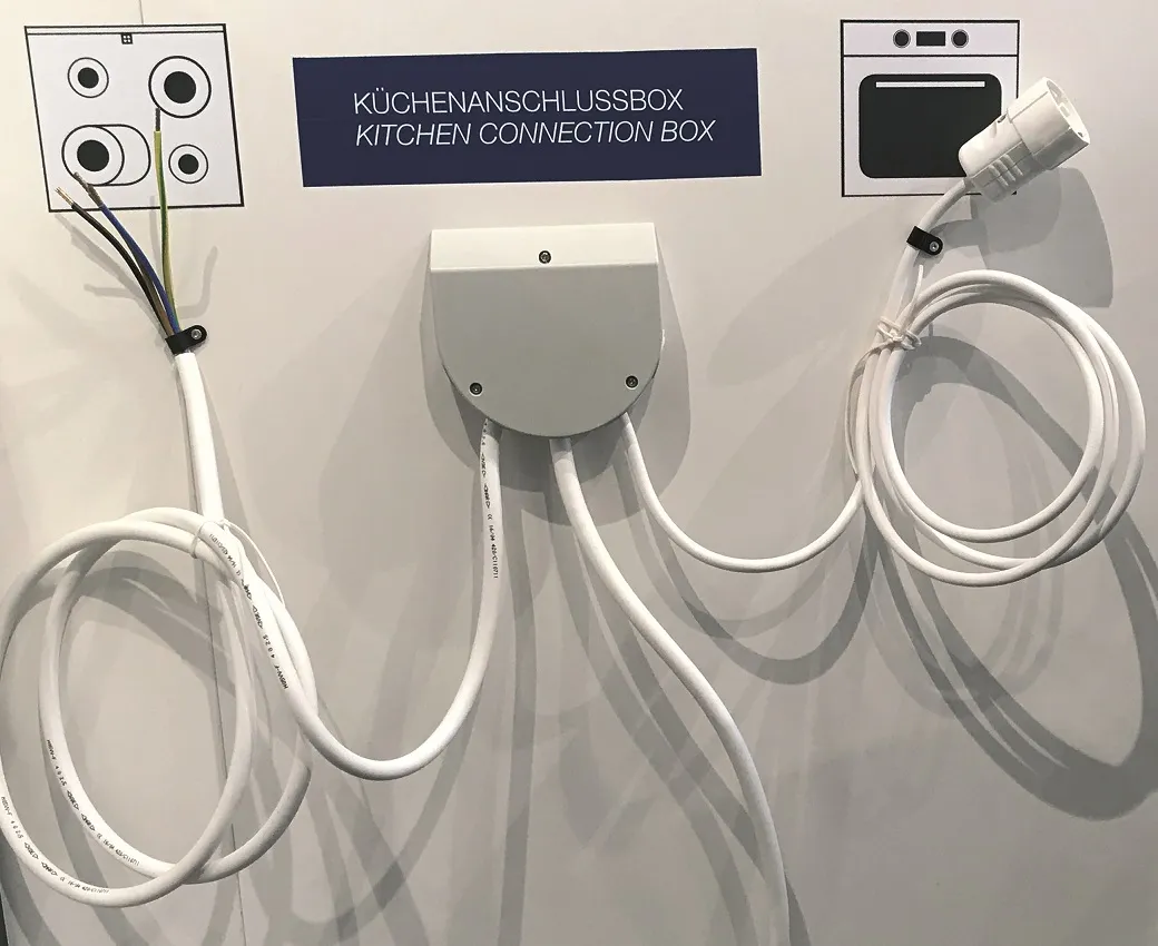 Bachmann Küchen-Anschlussbox, 2m