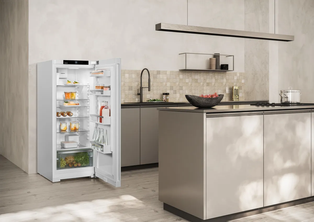 Rd 4600-22, Standkühlschrank mit EasyFresh